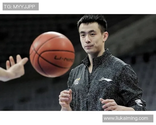 赵继伟送出绝杀三分，帮助球队取得关键胜利